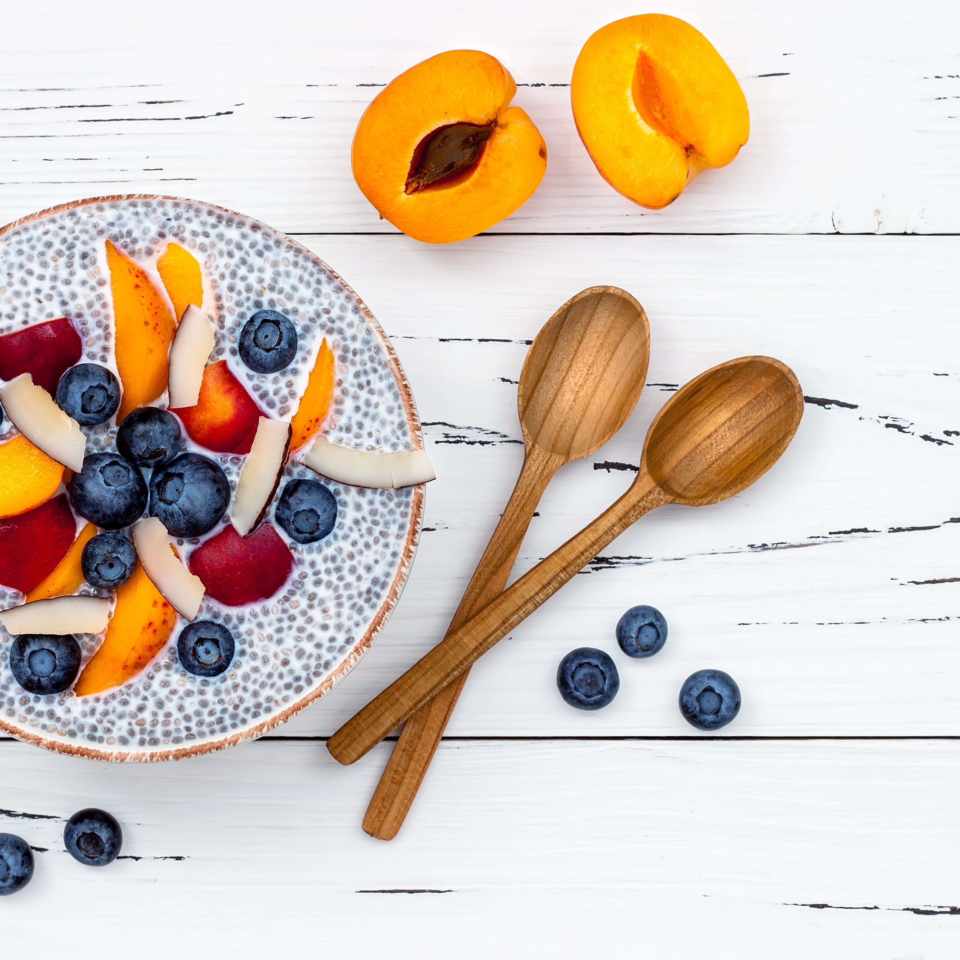 Easy Overnight Chia Pudding + 5 Delicious Flavour Ideas