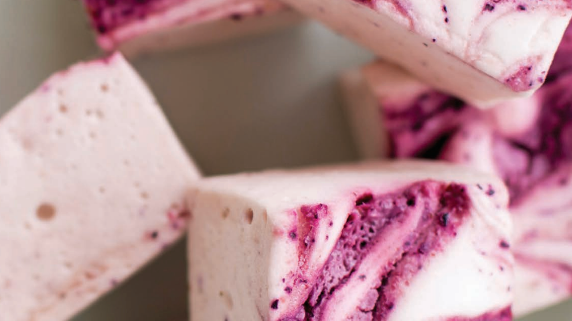 Healthy Homemade Marshmallows Recipe (Naturally Sweetened Gelatin Marshmallows for Gut Health)