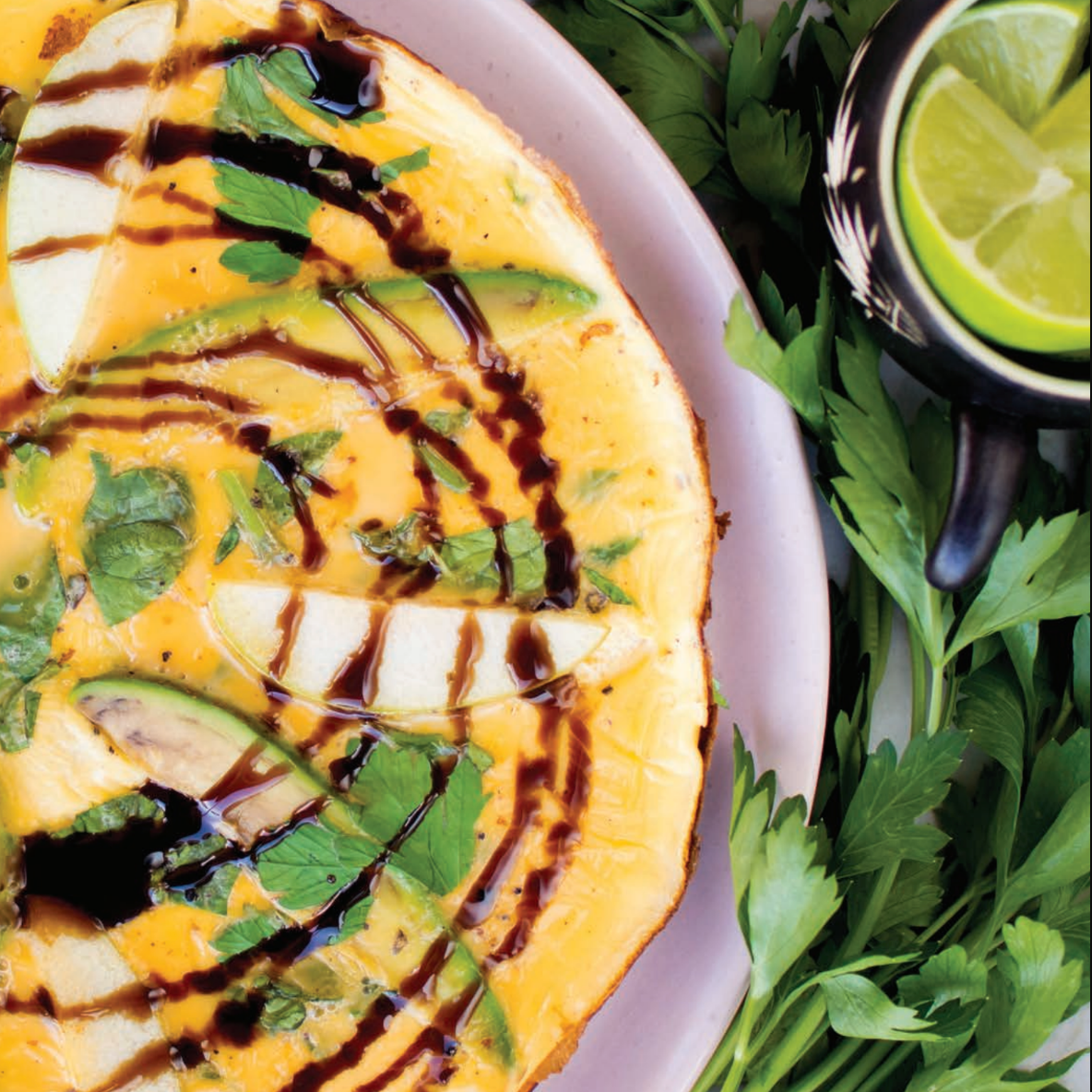 Healthy Green Omelette Recipe with Spinach, Apple & Avocado (High-Protein Breakfast)