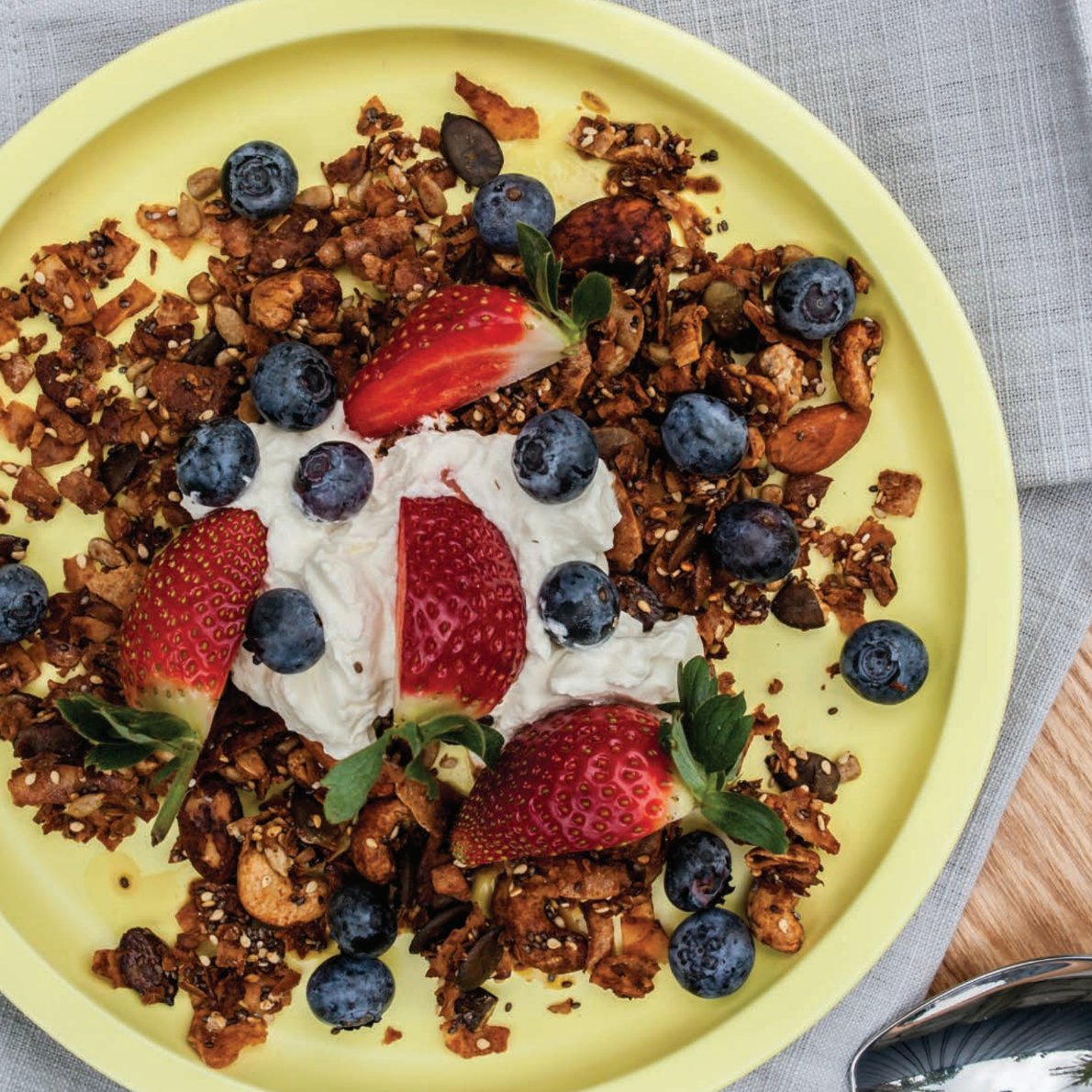 Crunchy Grain-Free Granola Recipe (With Nut-Free Version)