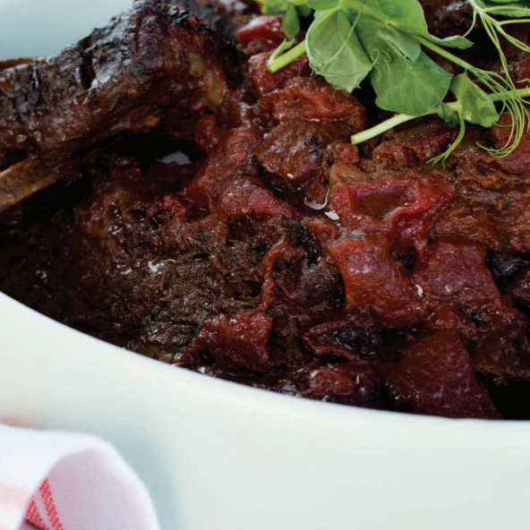 Slow-Cooked Beef Short Ribs Recipe (Tender Red Wine & Tomato Braised Short Ribs)