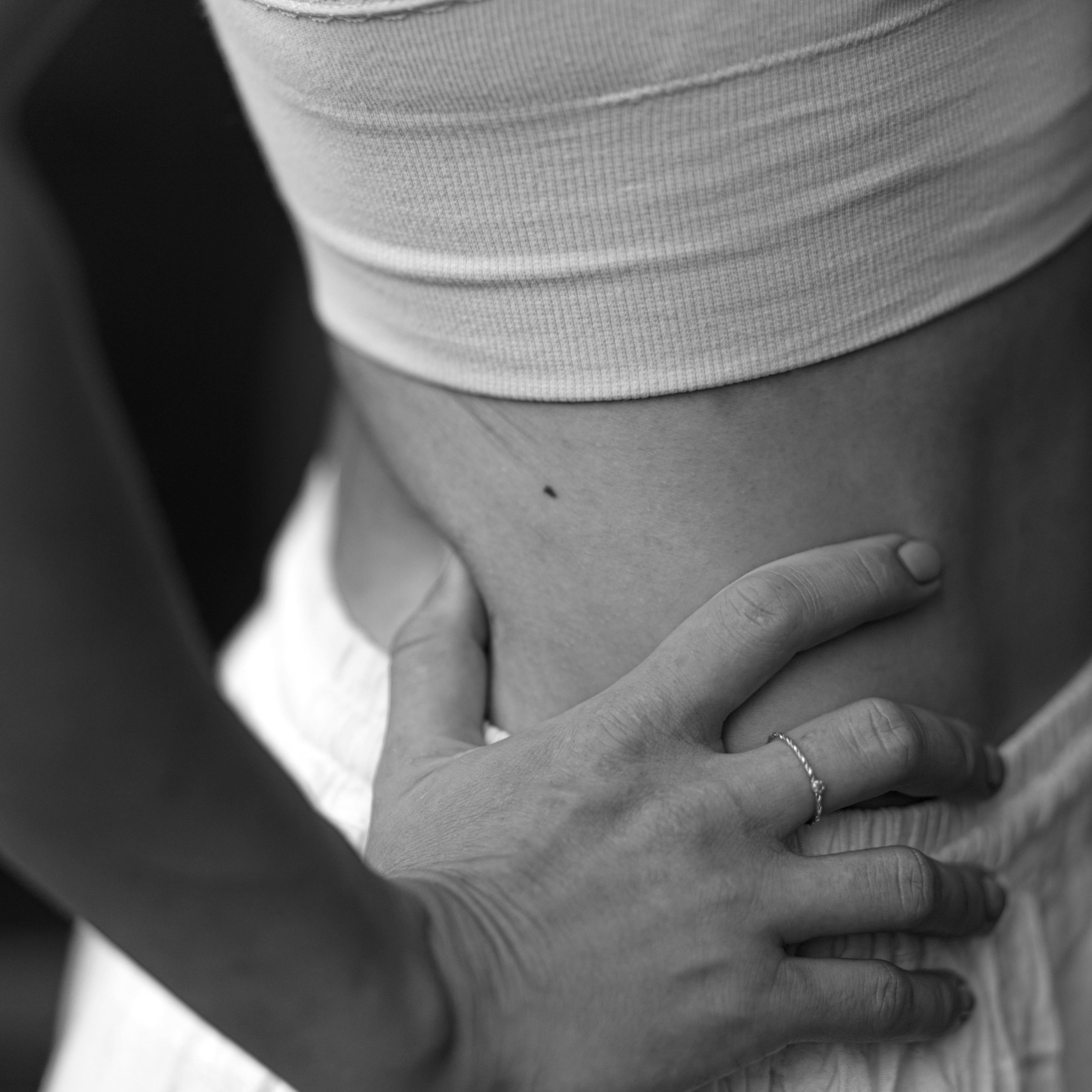 8 Smart Ways to Tackle Menopausal Belly Fat