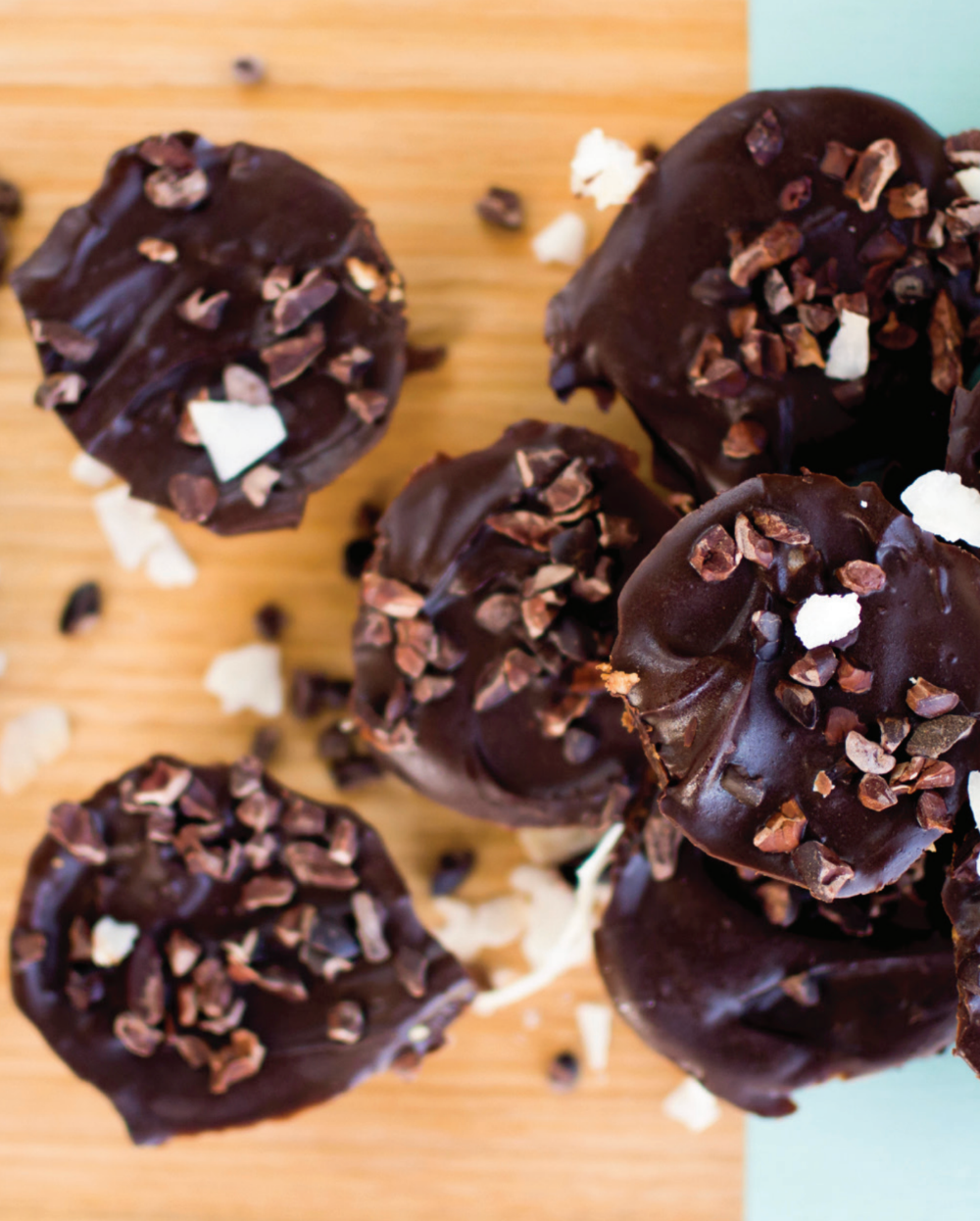 Healthy Peanut Butter Cacao Cups (No-Bake, Refined Sugar-Free Chocolate Treat)