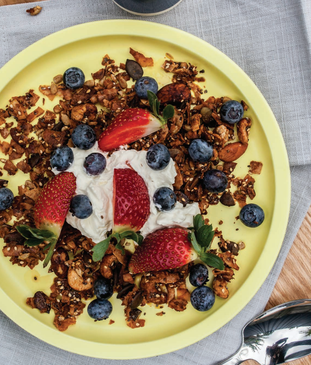 Crunchy Grain-Free Granola Recipe (With Nut-Free Version)