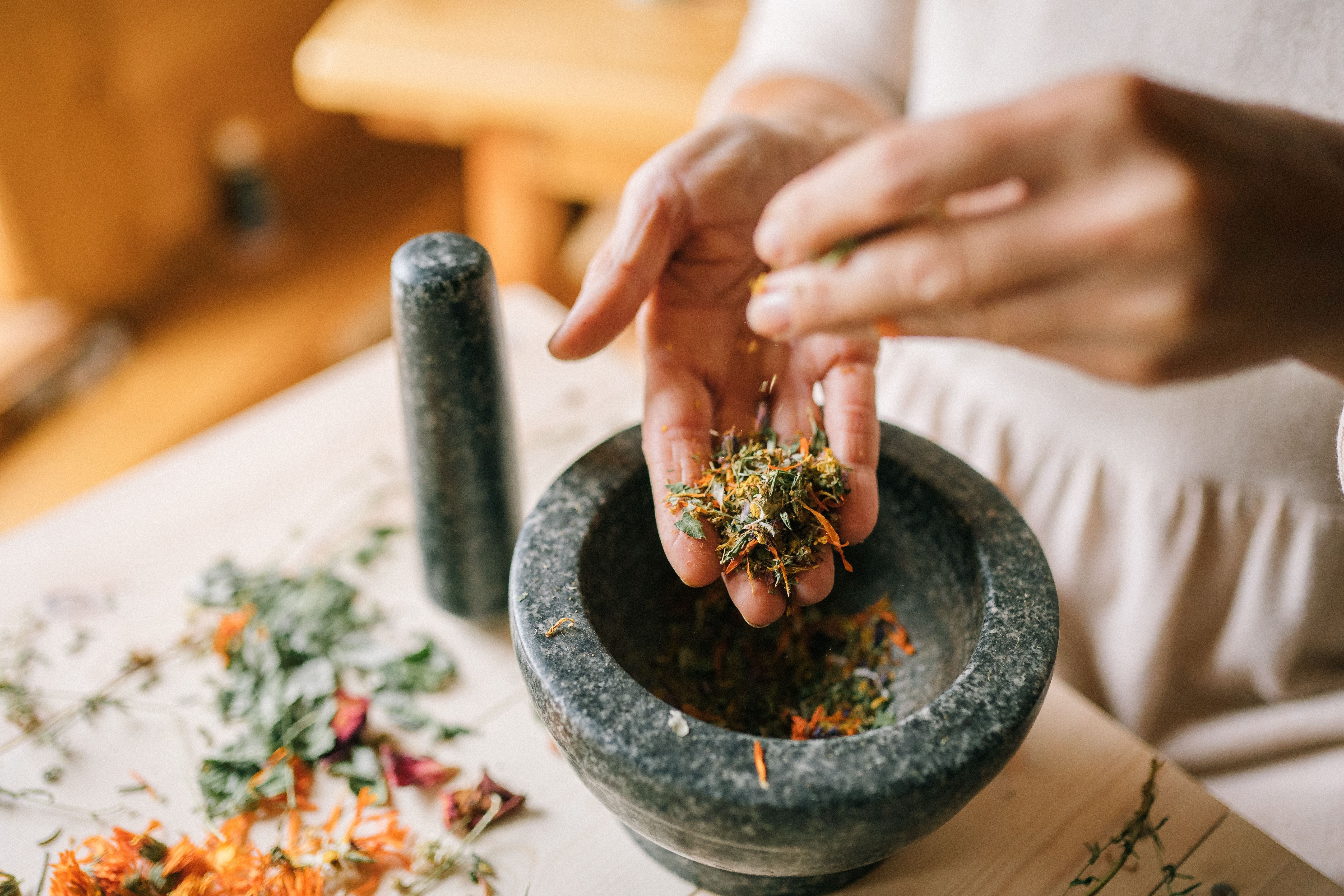 Herbal Medicine Benefits: How Clinical Herbalists Use Plants for Hormones, Stress and Immune Health